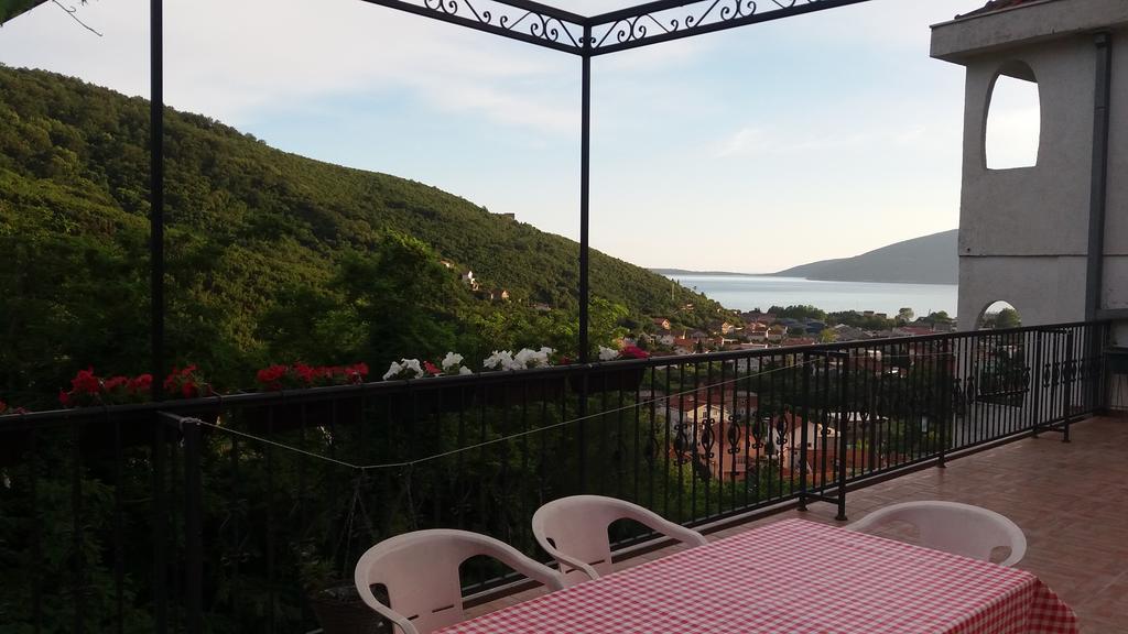 Guest House Cvoro Herceg Novi Eksteriør billede